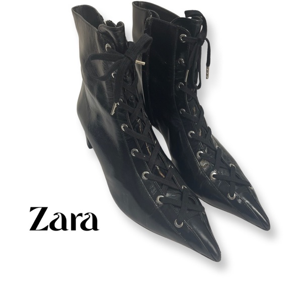 Zara Basic Collection Black Laced Up Boots Size 41 - Picture 1 of 13